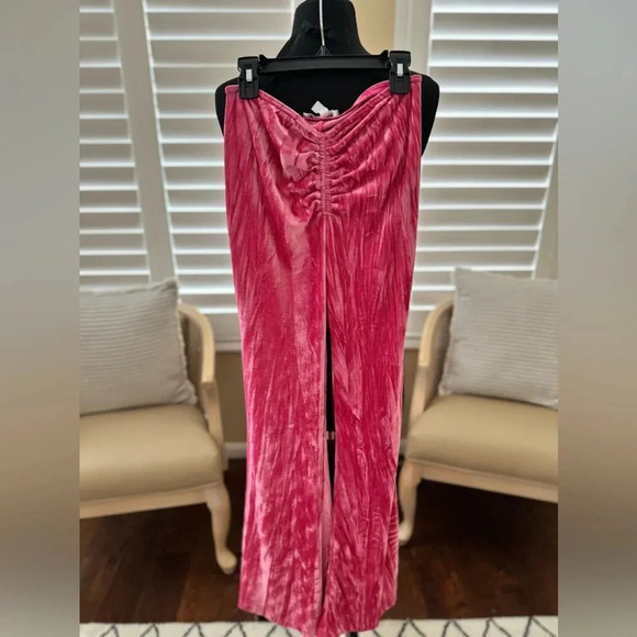 Urban Outfitters | Apolonia Velvet Flare Pant - Size: S - Picture 2 of 6